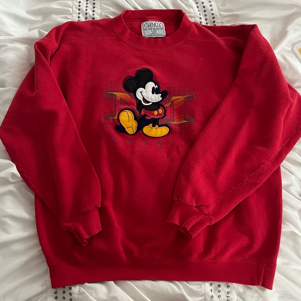 red vintage mickey sweatshirt!!